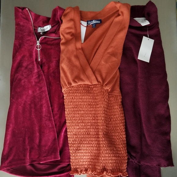 Planet Gold Tops - Bundle of 3 Juniors M shirts NWT
